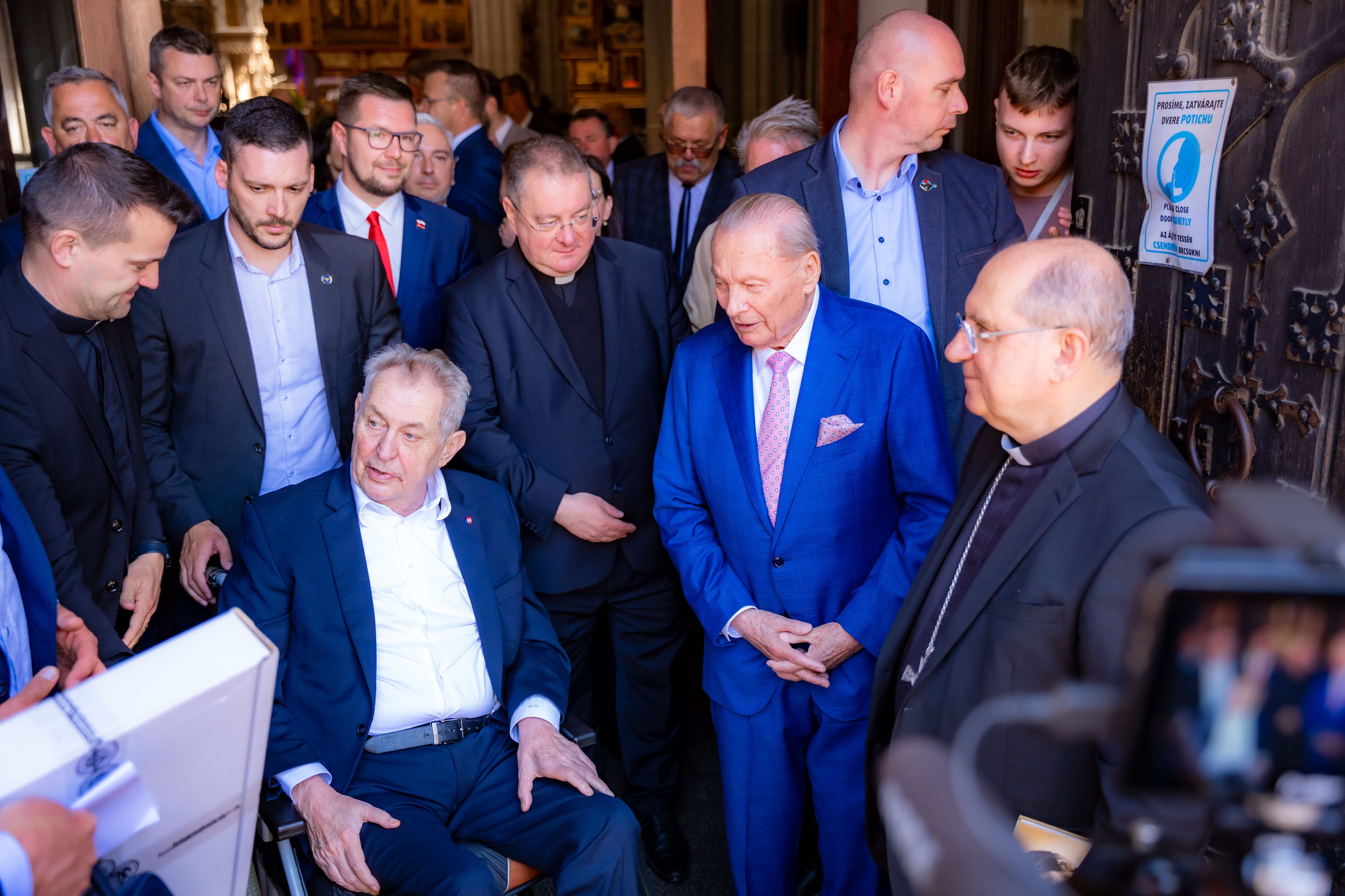 Prezident ZEMAN V Kosiciach so Schusterom -1-54
